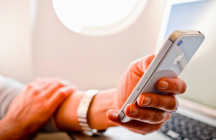 Ya no tenemos que apagar el iPhone en el avión